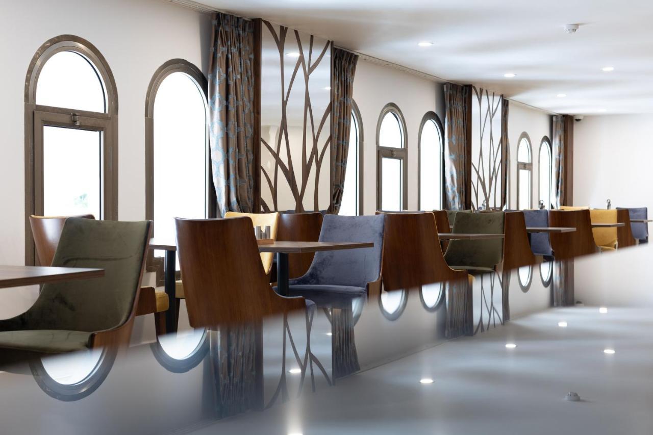 Hotel L'Europe Djibouti City Ngoại thất bức ảnh